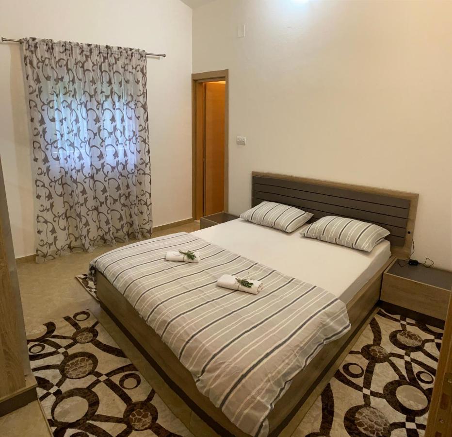 Guest House Pocanic Τίβατ Εξωτερικό φωτογραφία